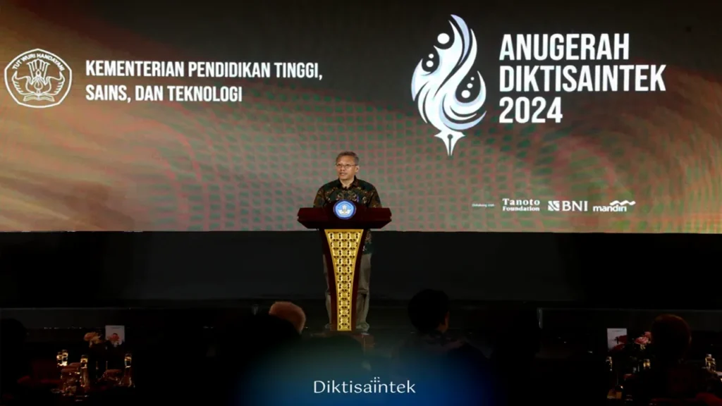 Universitas Mataram Sabet 3 Penghargaan Anugerah Diktisaintek 2024